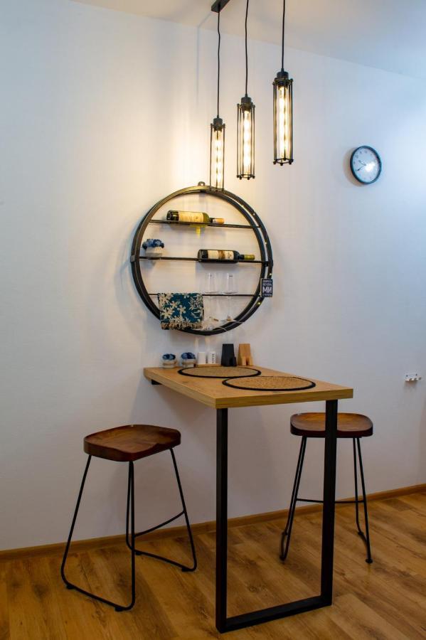 Old Town Loft Apartments Kamianets-Podilskyi Ngoại thất bức ảnh