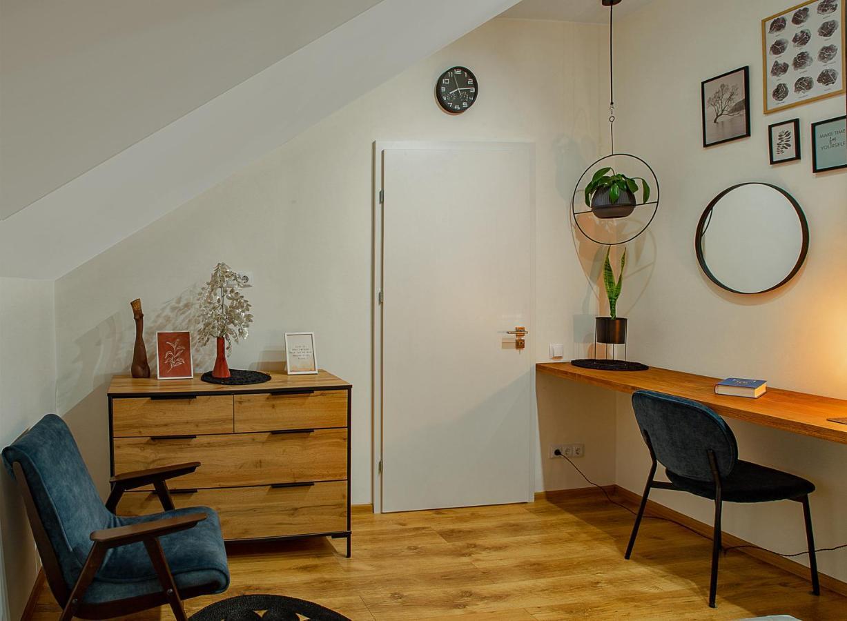 Old Town Loft Apartments Kamianets-Podilskyi Ngoại thất bức ảnh